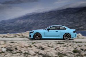 bmw-m2-g87-with-m-xdrive-2027-856628-2.jpg