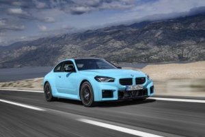 bmw-m2-g87-with-m-xdrive-2027-856614-2.jpg