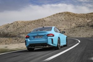 bmw-m2-g87-with-m-xdrive-2027-856624-2.jpg